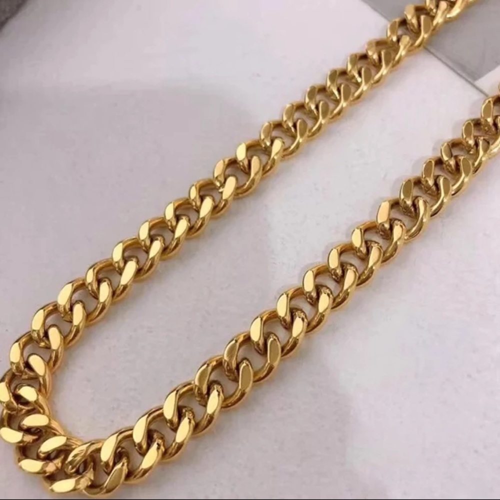Gold Plated Cuban Necklace - Picture 5 of 6